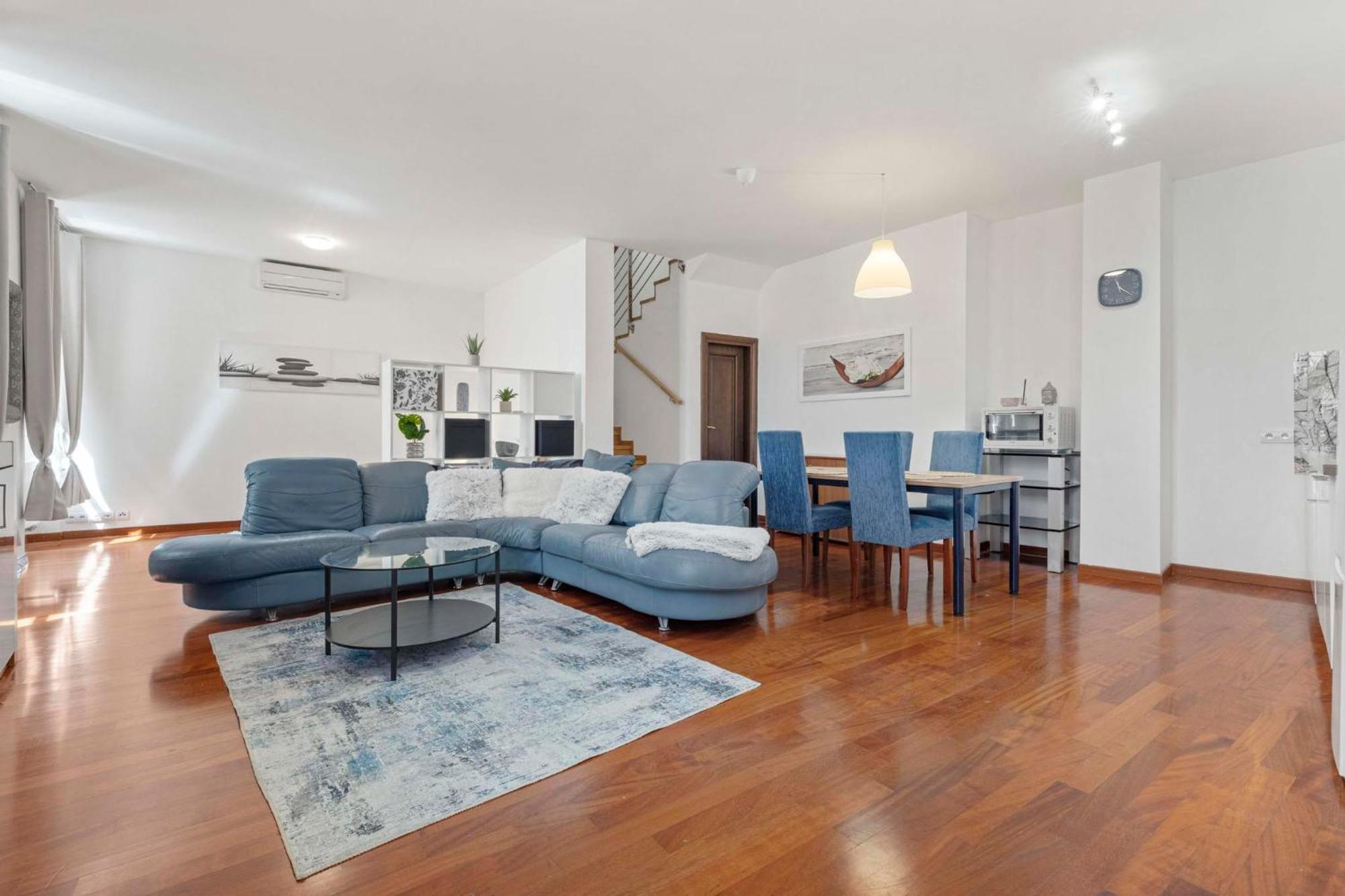 Charming Apartment In The Heart Of Bratysława Zewnętrze zdjęcie