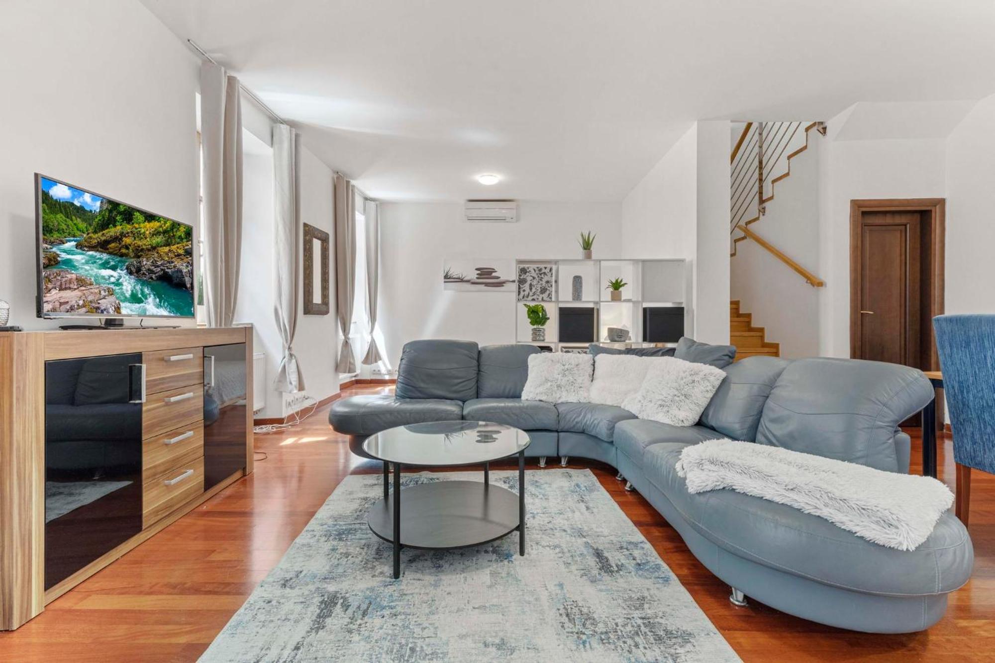 Charming Apartment In The Heart Of Bratysława Zewnętrze zdjęcie